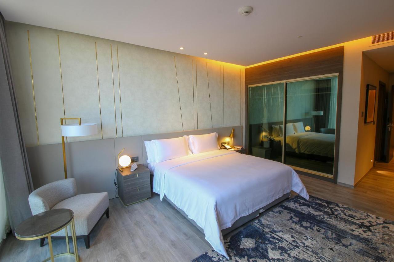 Views Hotel & Residences King Abdullah Economic City Exterior foto
